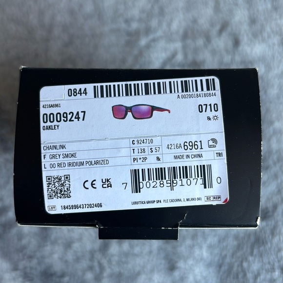 Oakley Chainlink (924710) Polarized 57mm Rectangle Sunglasses in Gray/Red NWT - Picture 4 of 7